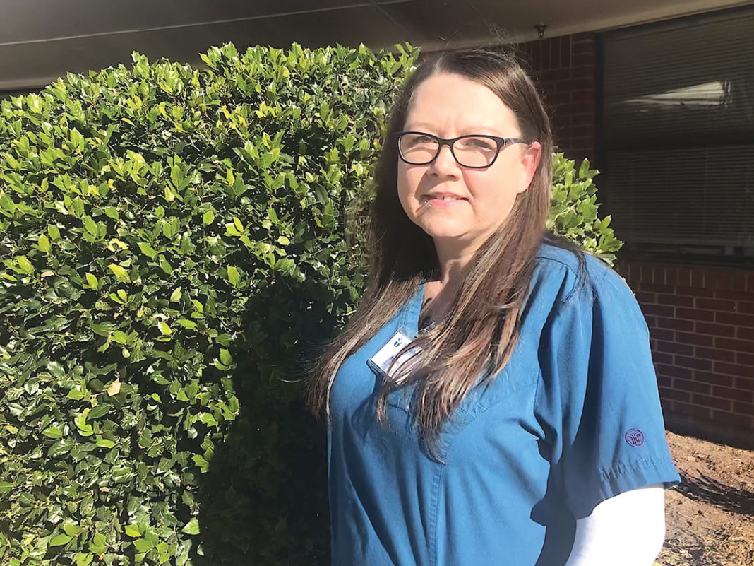 CAREERS IN NURSING A NURSE’S CALLING LPN CHOOSES TO WORK WITH COVID